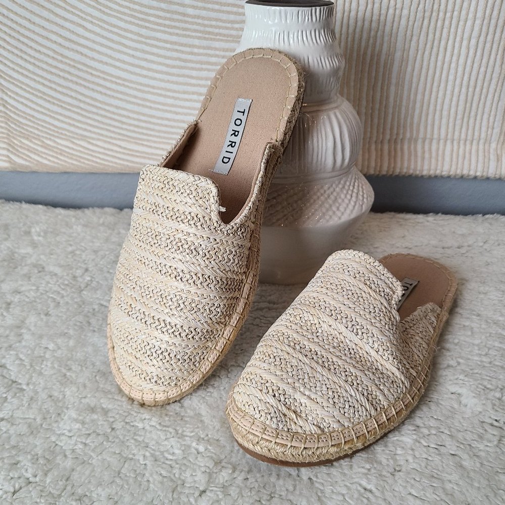 Torrid Slip-On Espadrille Mules - Size 8.5W - EUC